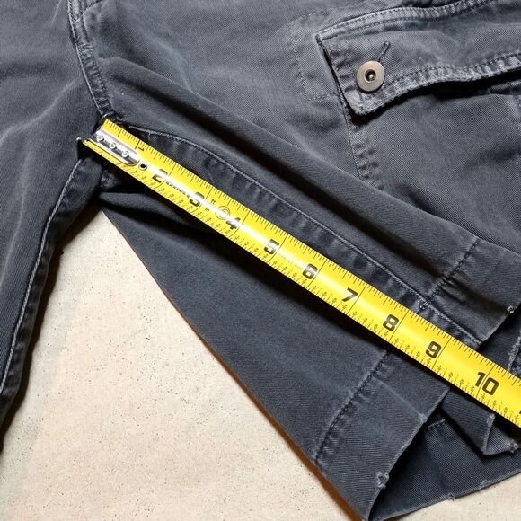 Vintage Y2K American Eagle Cargo Shorts Mens Size 32 Black Distressed - Picture 8 of 8